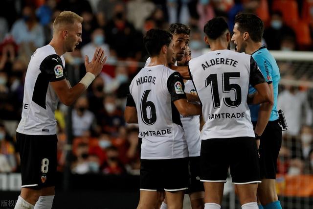 威金顿32分阿不都12+9 新疆客胜浙江总分2-1